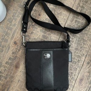 Coach Messenger Swing Crossbody Bag